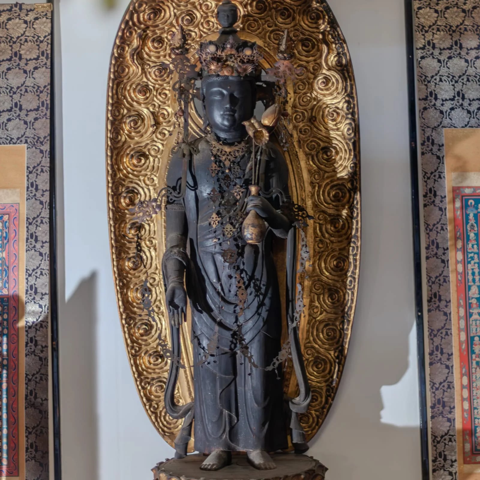 平等寺 持佛堂的十一面觀音立像